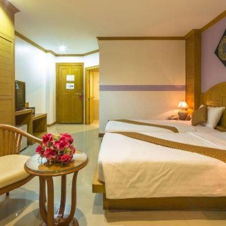 Azure Phuket Hotel Patong Εξωτερικό φωτογραφία