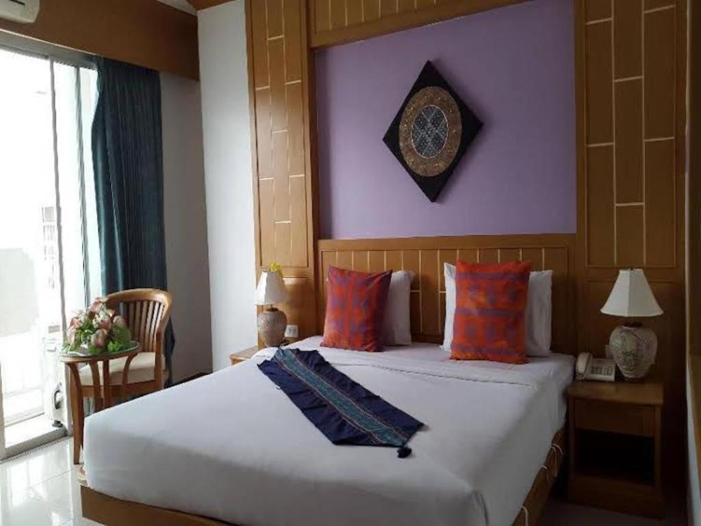 Azure Phuket Hotel Patong Εξωτερικό φωτογραφία