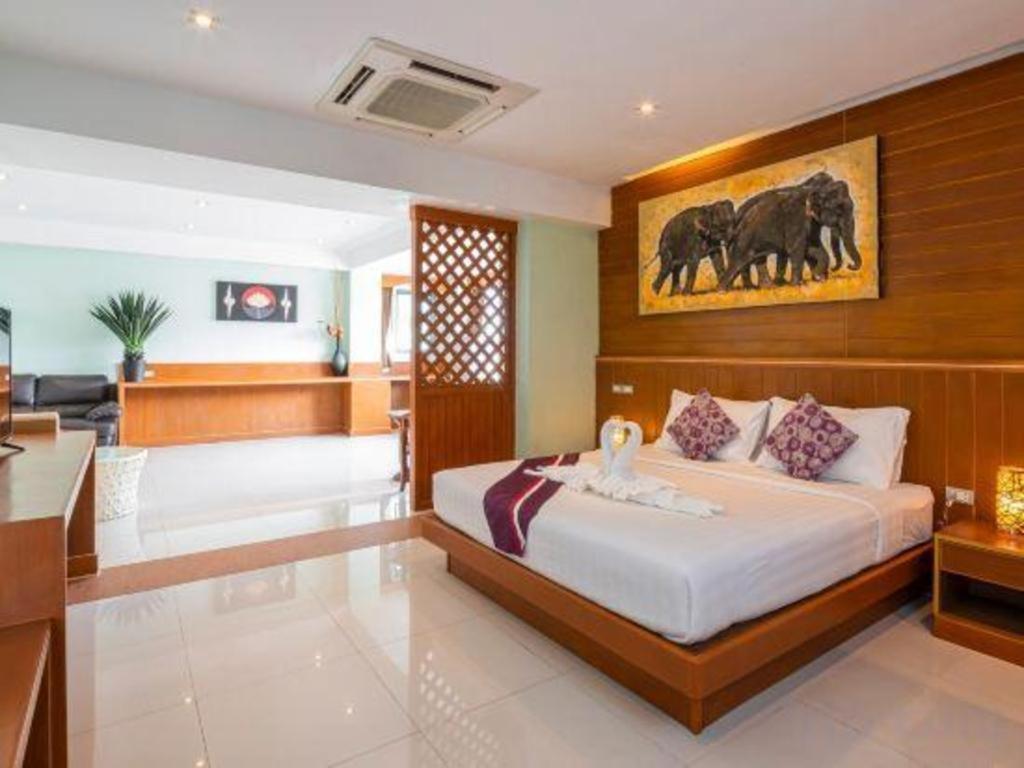 Azure Phuket Hotel Patong Εξωτερικό φωτογραφία